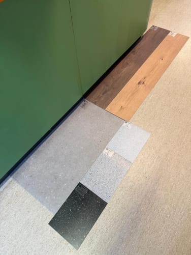 Muster für den zukünftigen, umweltfreundlichem Bodenbelag