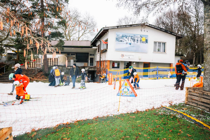 ...und zeigen Euch die beste Berner Skipiste. (alle Fotos von David Fürst)