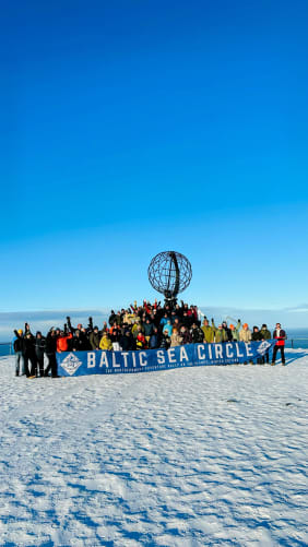 Die ganze verrückte Rallyebande