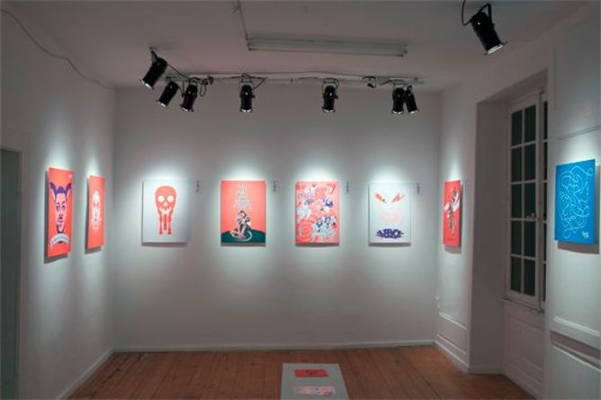 Participation and organisation of exhibition «Me, Myself and I» by collective Silkscreen. CAN, Neuchâtel, october 2013. Content