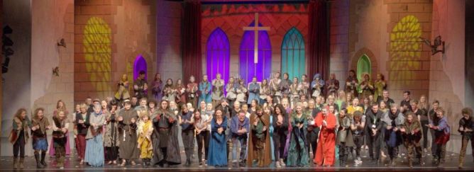 ROBIN HOOD – Ensemble Content