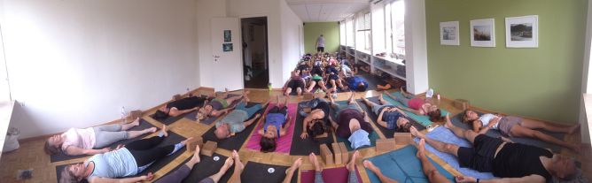 an epic overcrowded Saturday morning class