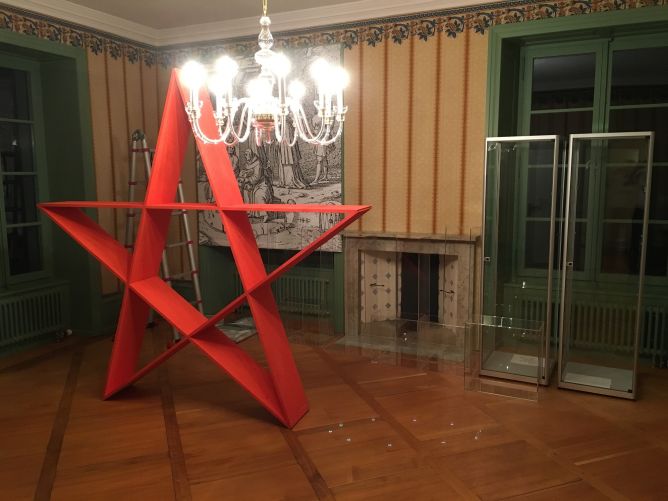 der neuen Pentagram Tisch Content