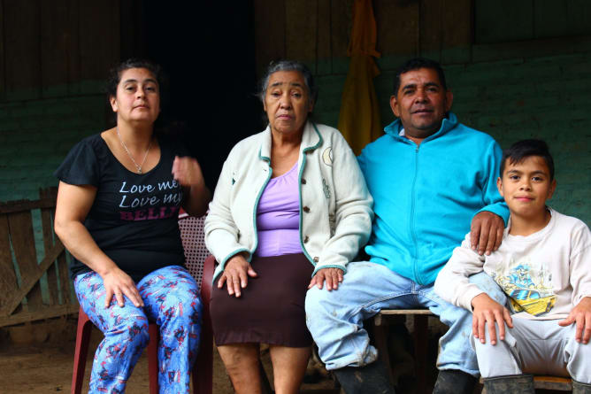La famille Mairena Content