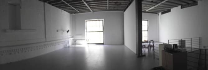 Kaskadenkondensator. The exhibition space.