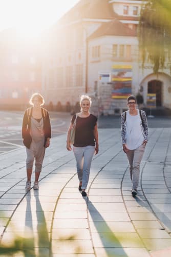 Die Initiantinnen Maya, Melanie und Martina Content