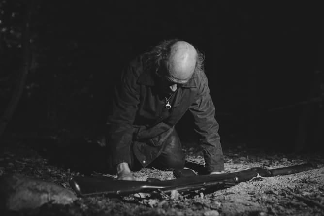 Peter K. se débarasse de son arme (tournage septembre 2018)