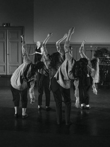 Junges Ensemble Hermesdance Content