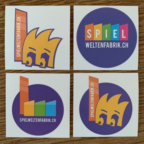 4er Set von Klebern Content