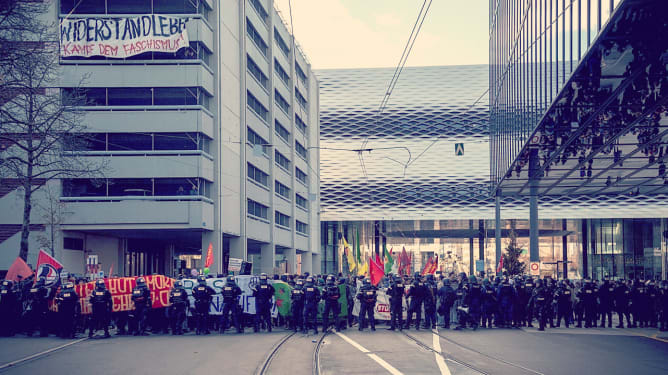 #baselnazifrei Demonstration am Messeplatz, 24.11.2018.