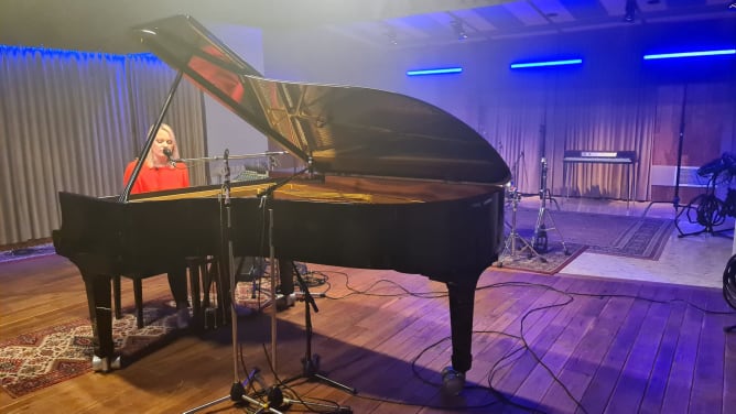 Fleur Magali bei Sing It Your Way - TV SHOW Content