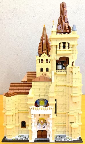 Cathédrale de Lausanne en Lego (1:600) Content