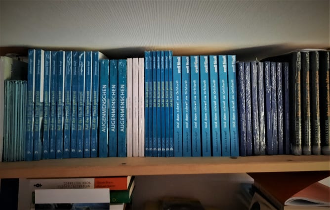 Bis das Buch im Regal steht, ist Geduld gefragt ...