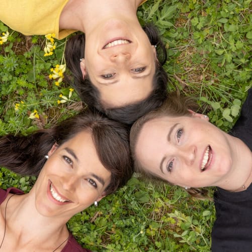 Mondtage-Frauen Angi, Barbara und Manuela