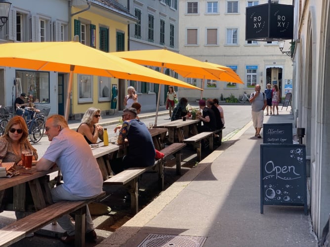 A little bit of sun for the Neustadtgasse Market-Fest today ☀️