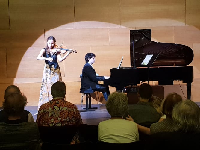 Ekaterina Valiulina mit Ingmar Lazar im Farel Biel