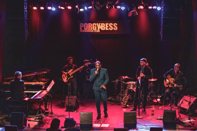 Jawara «Performing at Porgy and Bess Vienna»