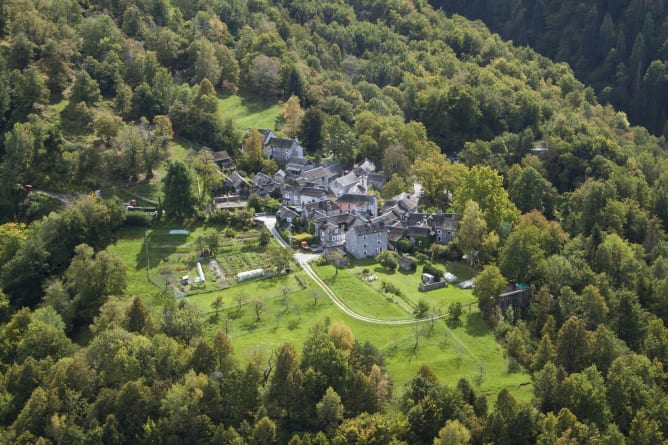 The village Bordei from above