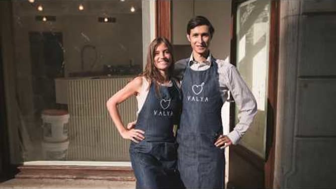 VALYA Superfood Café, Genève - Besoin de vous!