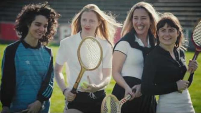 Tennis Champagne - Join the Family!