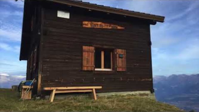 Cabane Mt Noble- Nax