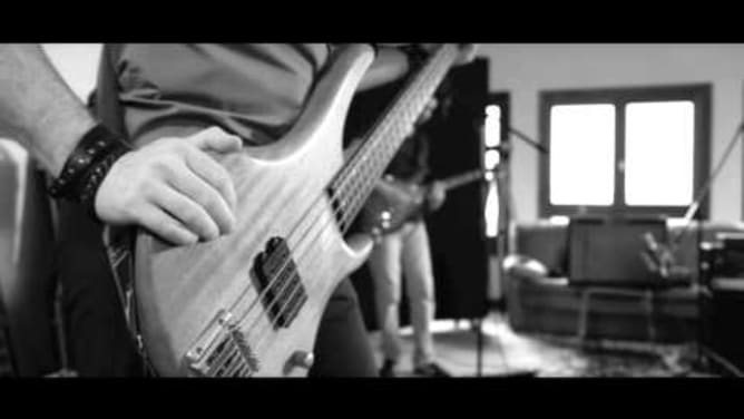 Garadh - Live in Tortion - Mistrustful