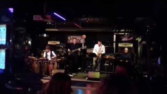 T Train - Live Jazz and Fusion at Silvercube Lounge Dielsdorf Zürich