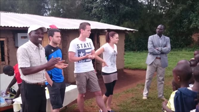Schulgebäudebau in Kenia