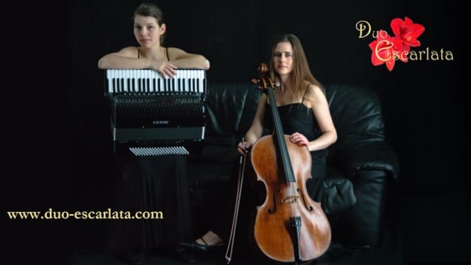 Duo Escarlata