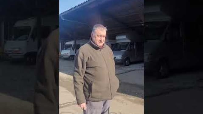 Dr Ueli mit seinem besten Freund, dem Bührer