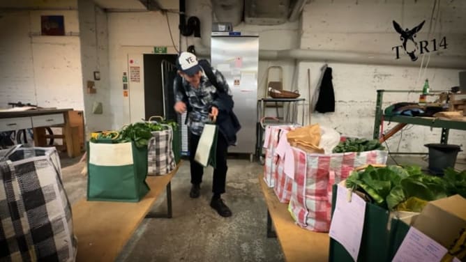 Tor nach wie vor. Hilf mit! Zürichs älteste Bio-Foodcoop braucht DICH jetzt!