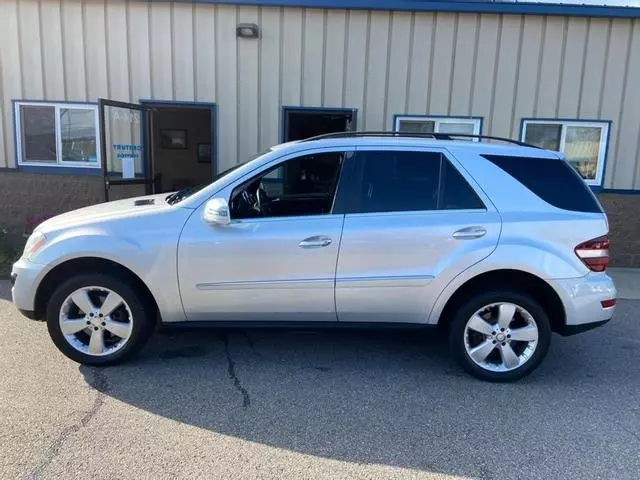 Mercedes-Benz M-Class