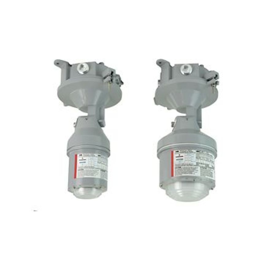 Appleton GLOLED1QZBU Glomaster LED Series Luminaires