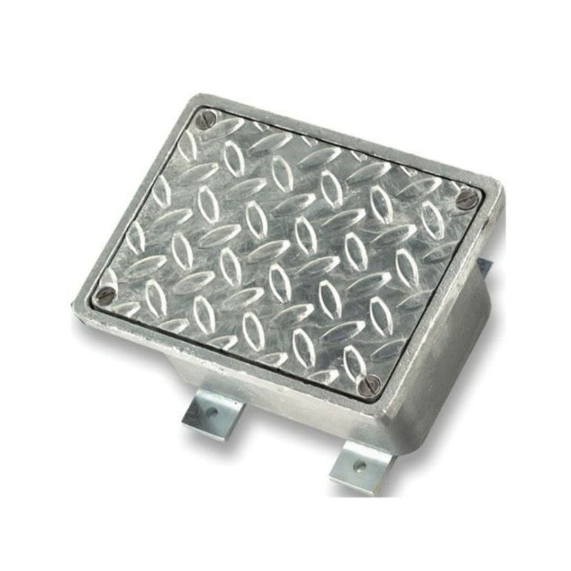 EATON Crouse-Hinds series WJBF040404 External Flanged Heavy Duty Weatherproof Watertight Raintight Conduit Junction Box, For Use With Conduit System, Feraloy® Iron Alloy