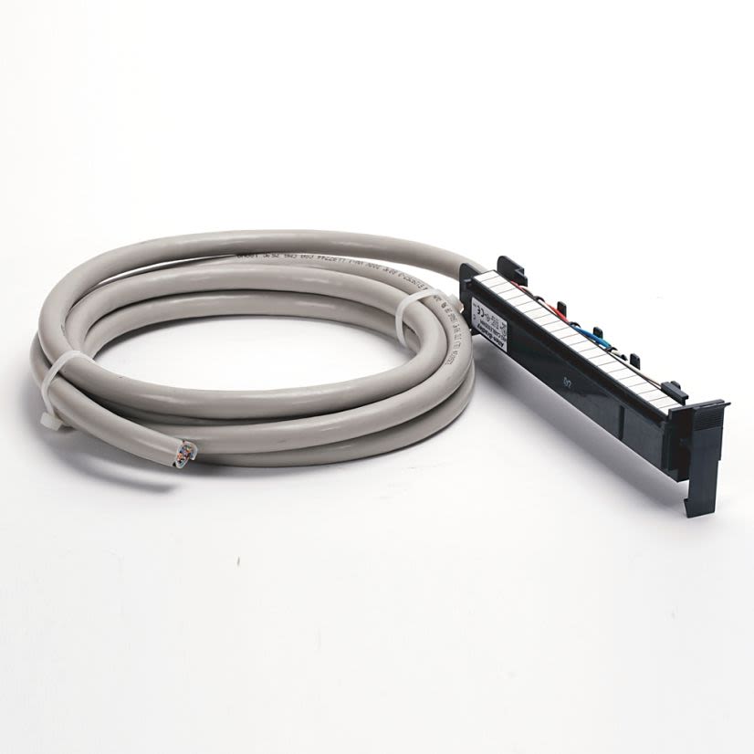 A-B Rockwell 1492-Cable025W Digital Cable Connection Products
