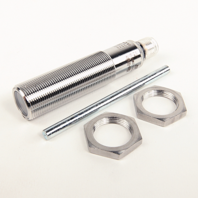 A-B Rockwell  42CST-D1MPA3-D4 42CS Cylindrical PhotoElectric Sensor