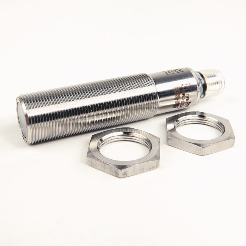 A-B Rockwell 42CST-D2MPA1-D4 Cylindrical Style Photoelectric Sensor