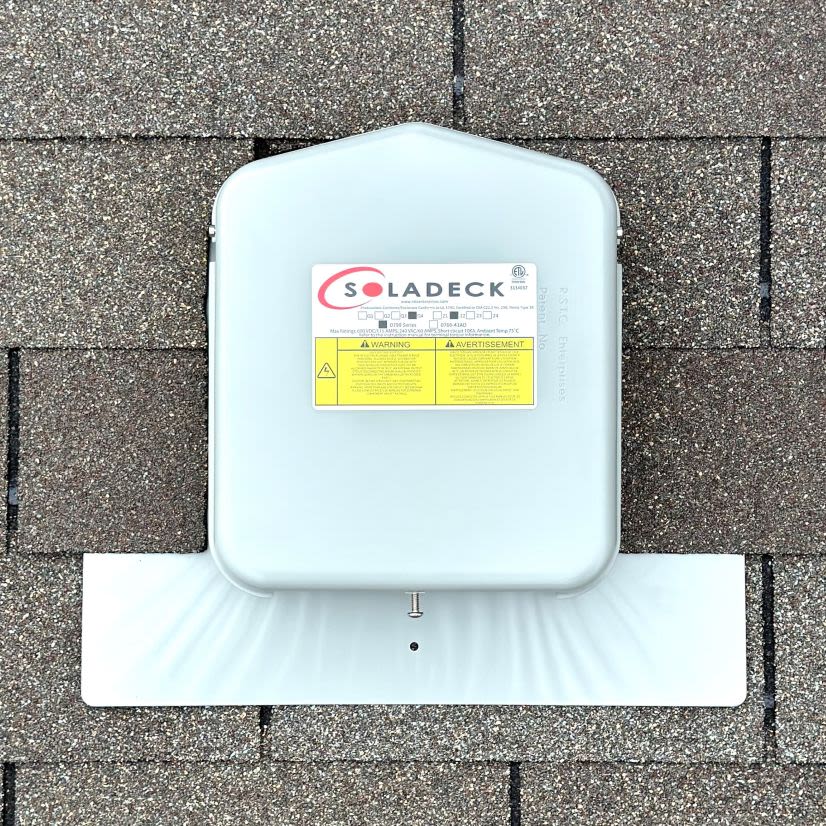 SolaDeck 0799-5G, 600V Flashed Combiner/Passthrough Box for Comp/Cedar Shake Roofs