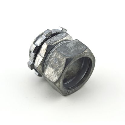 Bridgeport® 251-DC2 Non-Insulated Compression Connector, 3/4 in Trade, For Use With 1/2 to 2 in Steel/Aluminum EMT Conduit, Die Cast Zinc, Ball Burnished/Mirror Smooth