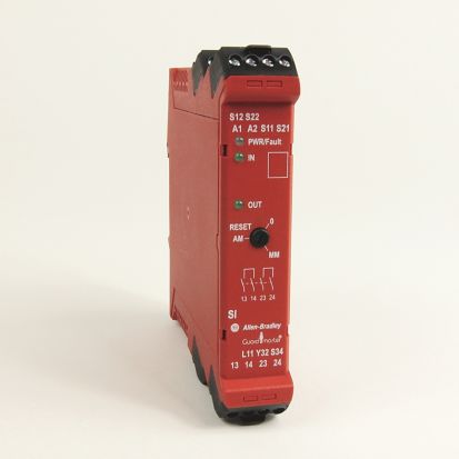 A-B Rockwell 440R-S12R2 Guardmaster SIngle Input Safety Relay