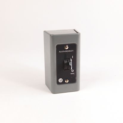 A-B Rockwell 600-TAX4 NEMA 1 Pole Manual Starting Switch