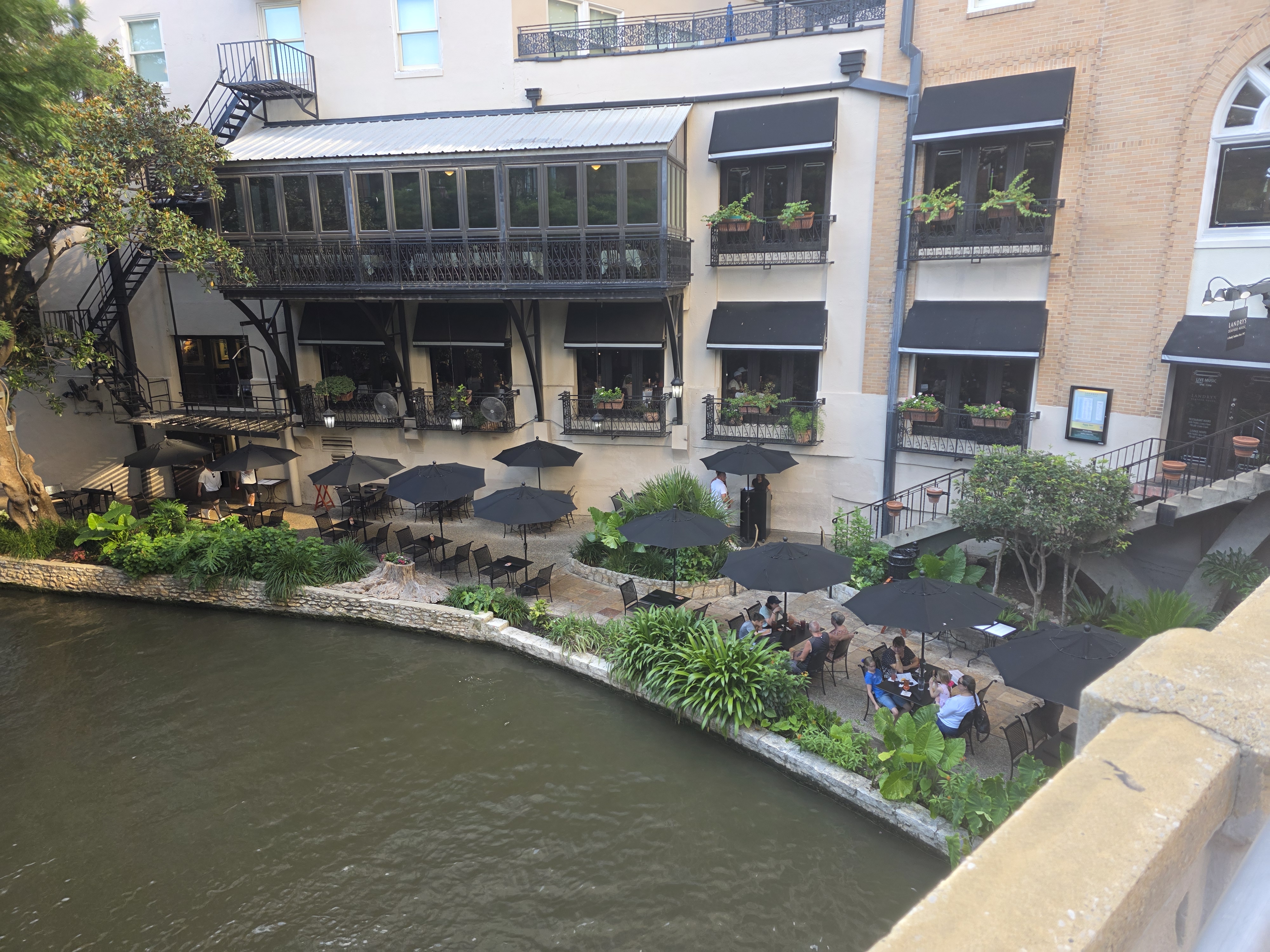 San Antonio Riverwalk2