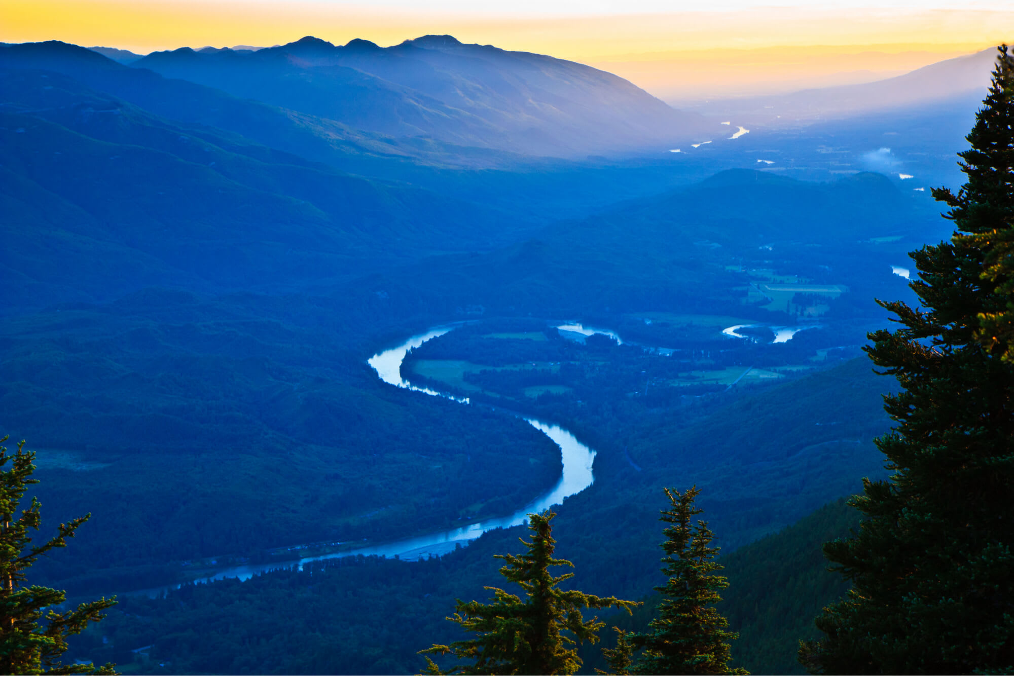 Sauk and Suiattle rivers from far away