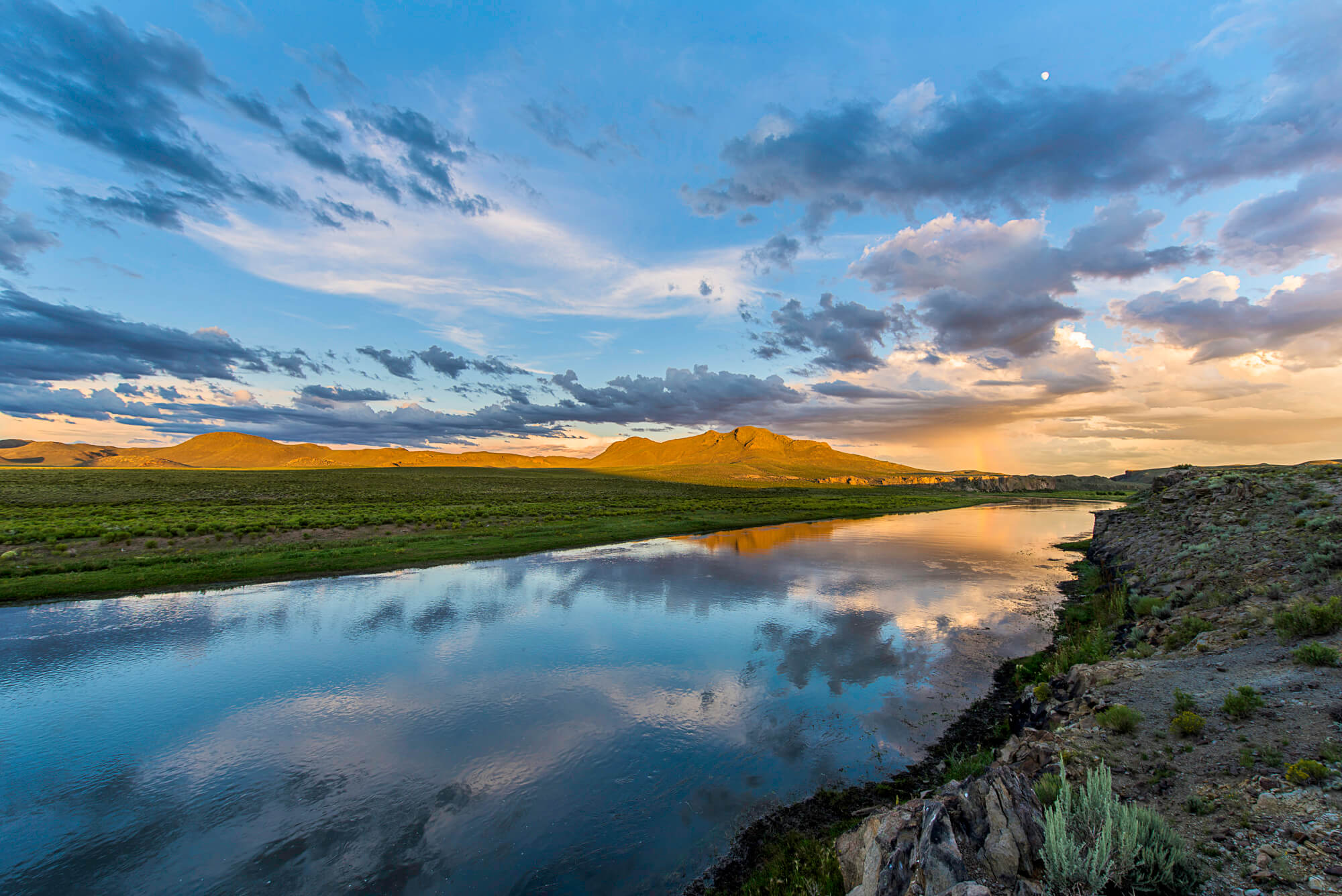 In 2018, WRC created the San Luis Hills State Wildlife Area in partnership with Costilla County, Colorado Parks and Wildlife and others, protecting 17,019 acres of prime wildlife habitat and 4.5 miles of the upper Rio Grande.