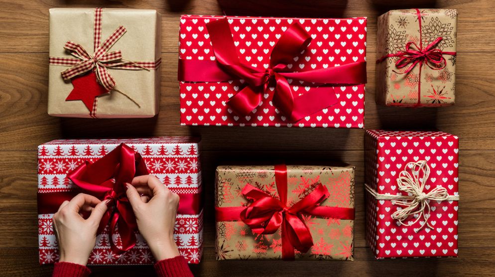 Holiday Shopping Gift With Purchase Holiday Shopping Gift With Purchase
