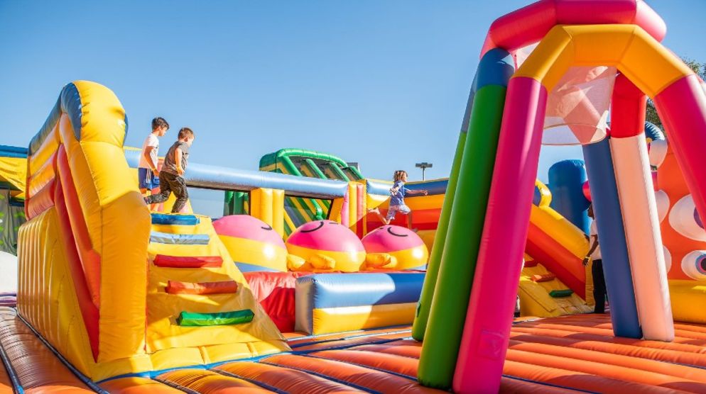 Visit the World's Biggest Bounce House! Visit the World's Biggest Bounce House!