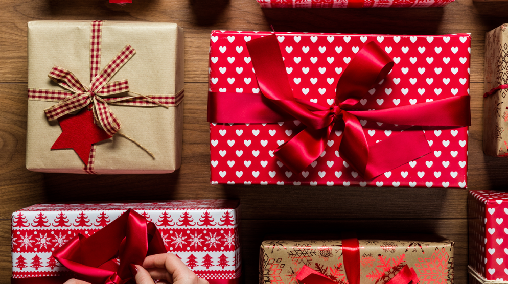 Holiday Gift Wrapping Holiday Gift Wrapping