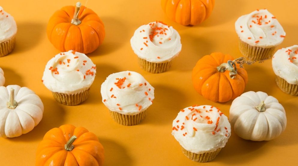 HALLOWEEN TREATS HALLOWEEN TREATS