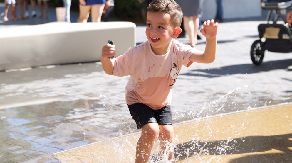 SPLISH, SPLASH SUMMER BLAST SPLISH, SPLASH SUMMER BLAST