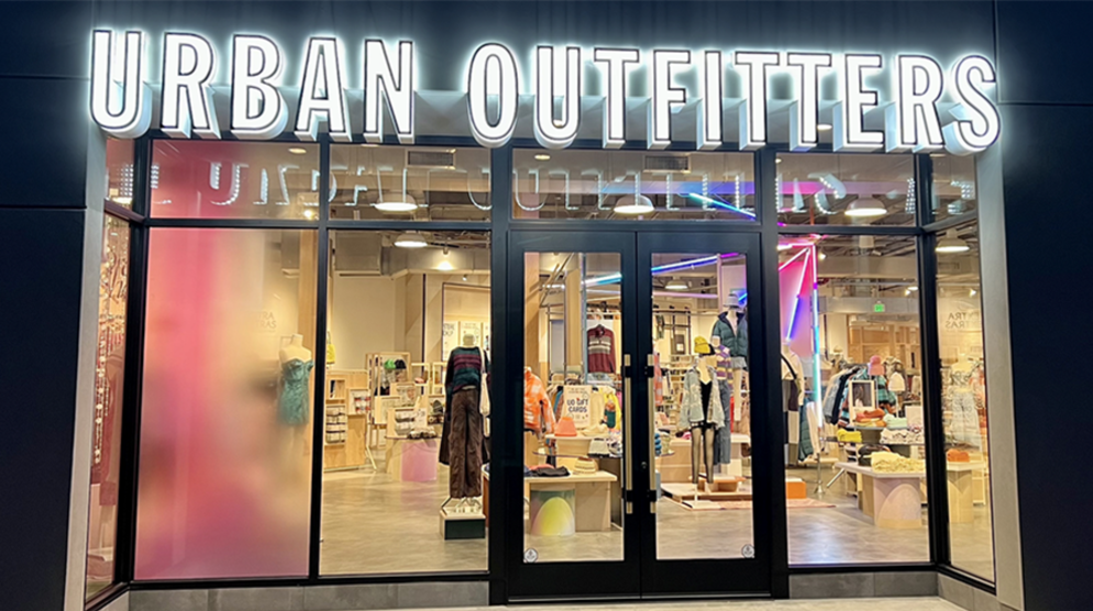 URBAN OUTFITTERS : NOW OPEN URBAN OUTFITTERS : NOW OPEN